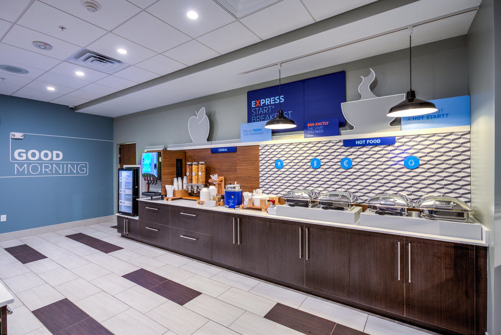 Holiday Inn Express & Suite Milroy - Reedsville Eksteriør bilde