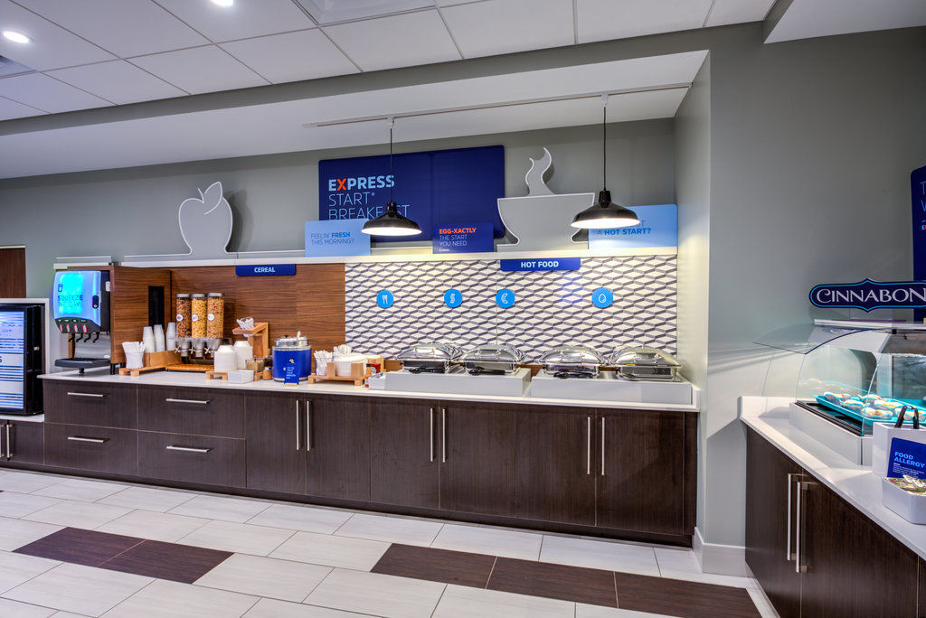 Holiday Inn Express & Suite Milroy - Reedsville Eksteriør bilde