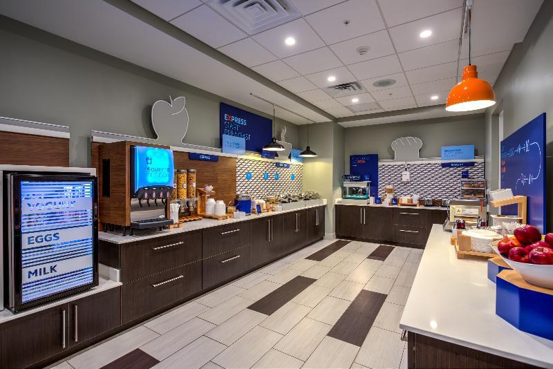 Holiday Inn Express & Suite Milroy - Reedsville Eksteriør bilde